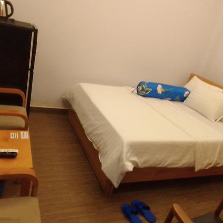 102 House Hotel Ho Chi Minh City Exterior photo
